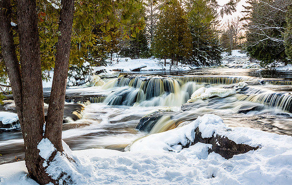 Upper Bond Falls